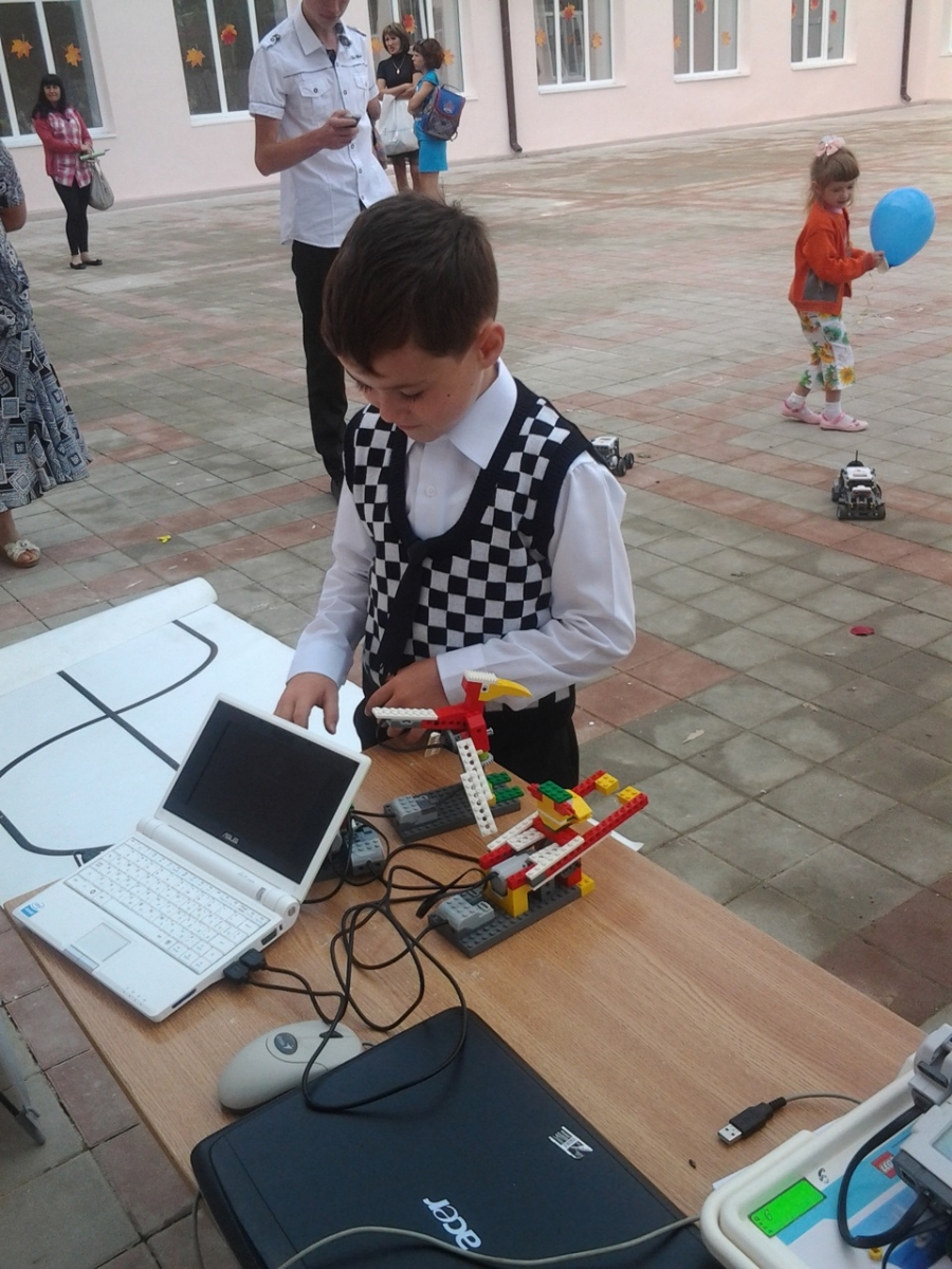 Программа «Робототехника: инженерно-технические кадры инновационной России» приходит в Крымск
