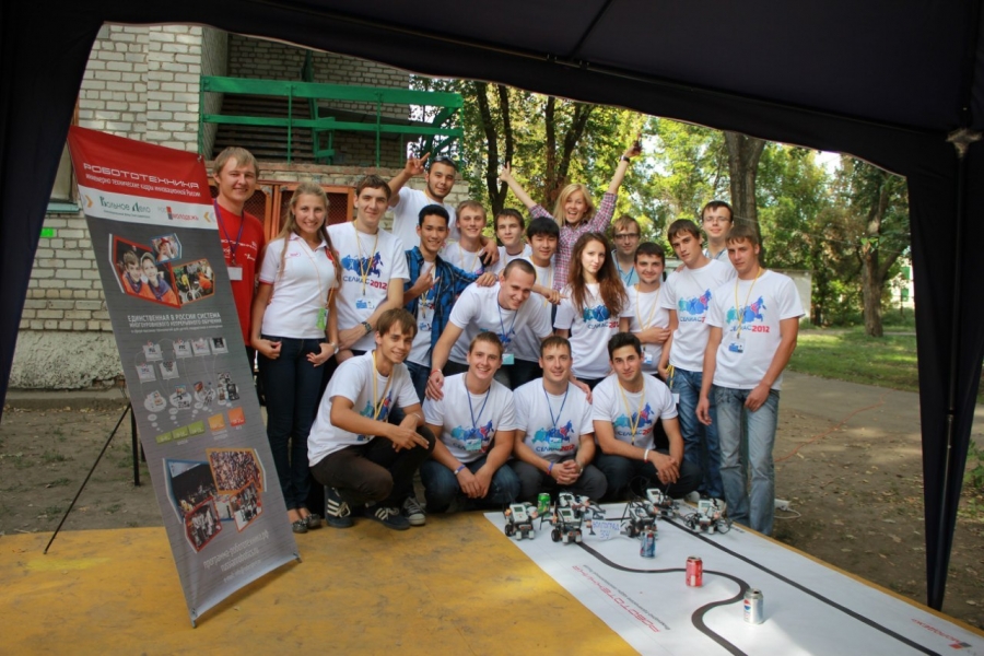 Программа «Робототехника» участвует в «СелиАс-2012»