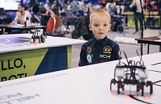 Фонд «Вольное Дело» проводит в Москве  VII Всероссийский робототехнический фестиваль «РобоФест»