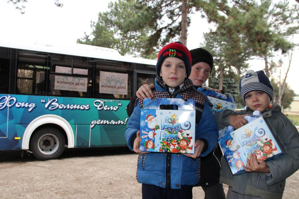 Фонд «Вольное Дело» включил свет в трёх хуторах Усть-Лабинского района