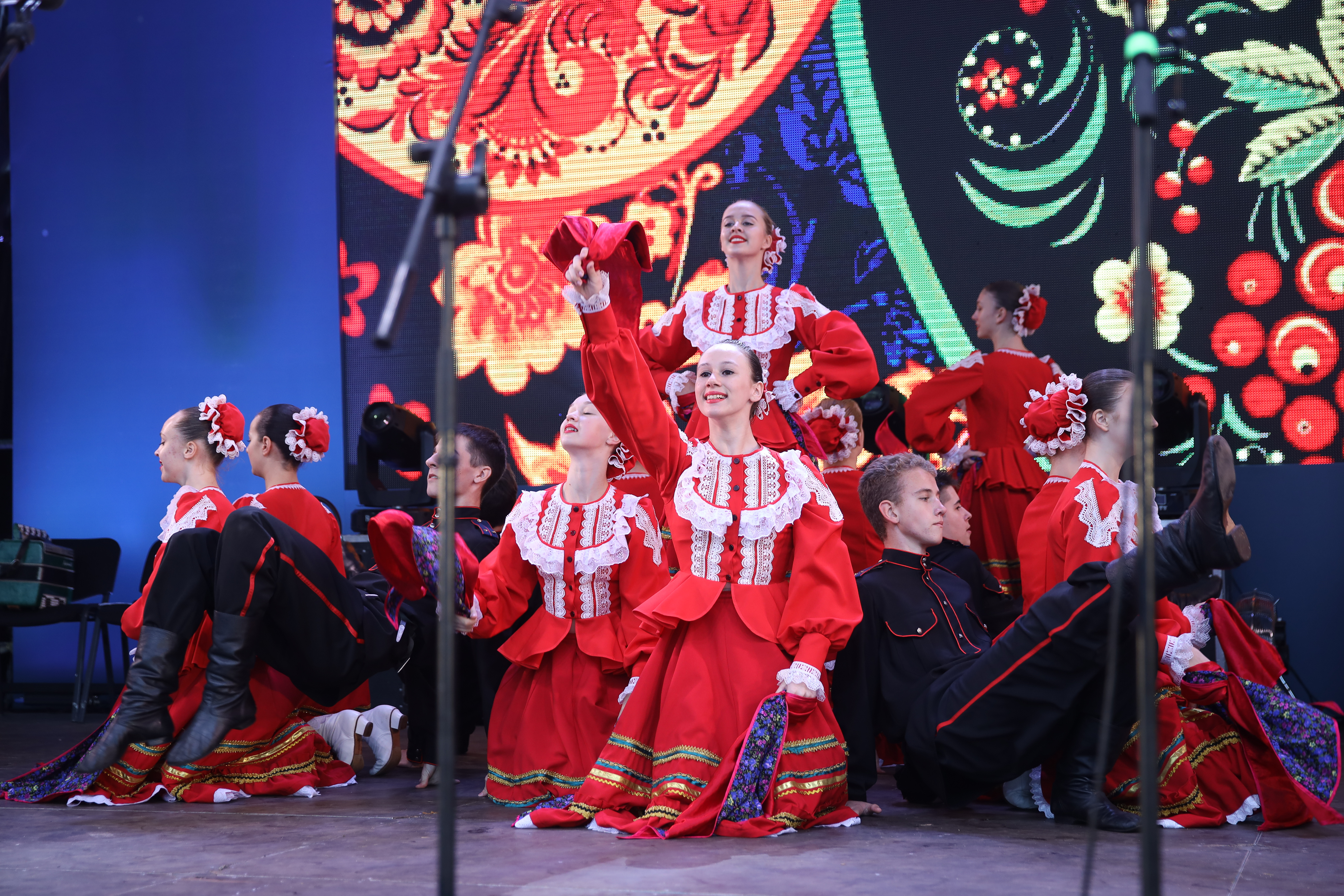 На Кубани проходит фестиваль казачьей культуры «Александровская крепость»
