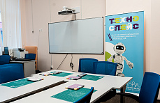 В Юнтолово открылся центр цифровых технологий для школьников